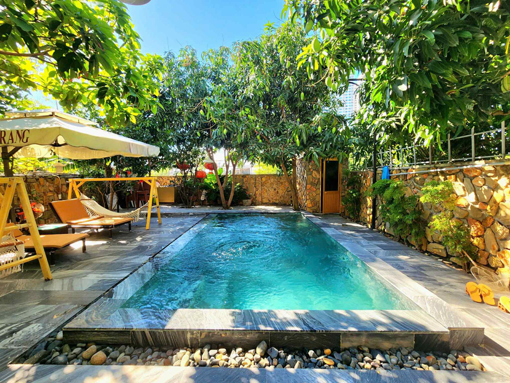 Hồ bơi vô cực Garden House